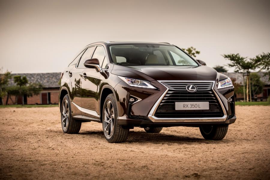  Lexus RX350L 2018 года  (ZA) (фото 13 из 36)